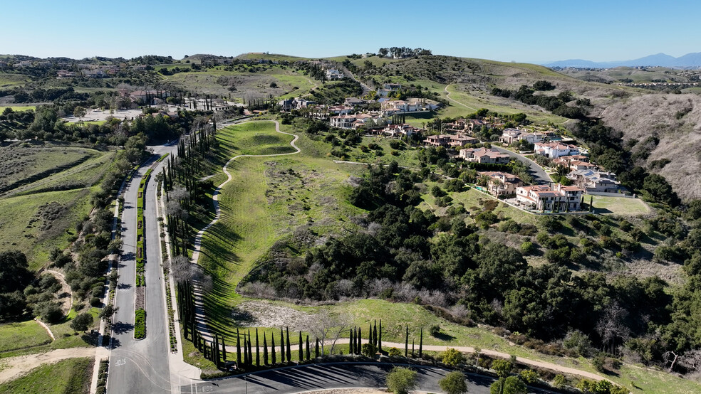 2441 Vellano Club Dr, Chino Hills, CA for sale - Building Photo - Image 3 of 23