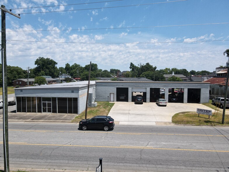 140 W 3rd St, Washington, NC for sale - Building Photo - Image 1 of 6