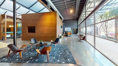 2201 E 6th St, Austin, TX for lease Lobby- Image 1 of 11