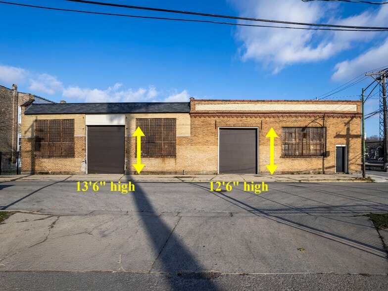 3056 W Walton St, Chicago, IL for lease - Building Photo - Image 3 of 28