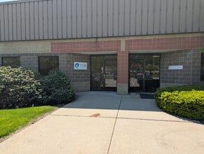 1 Park Dr, Westford, MA for lease Building Photo- Image 1 of 10