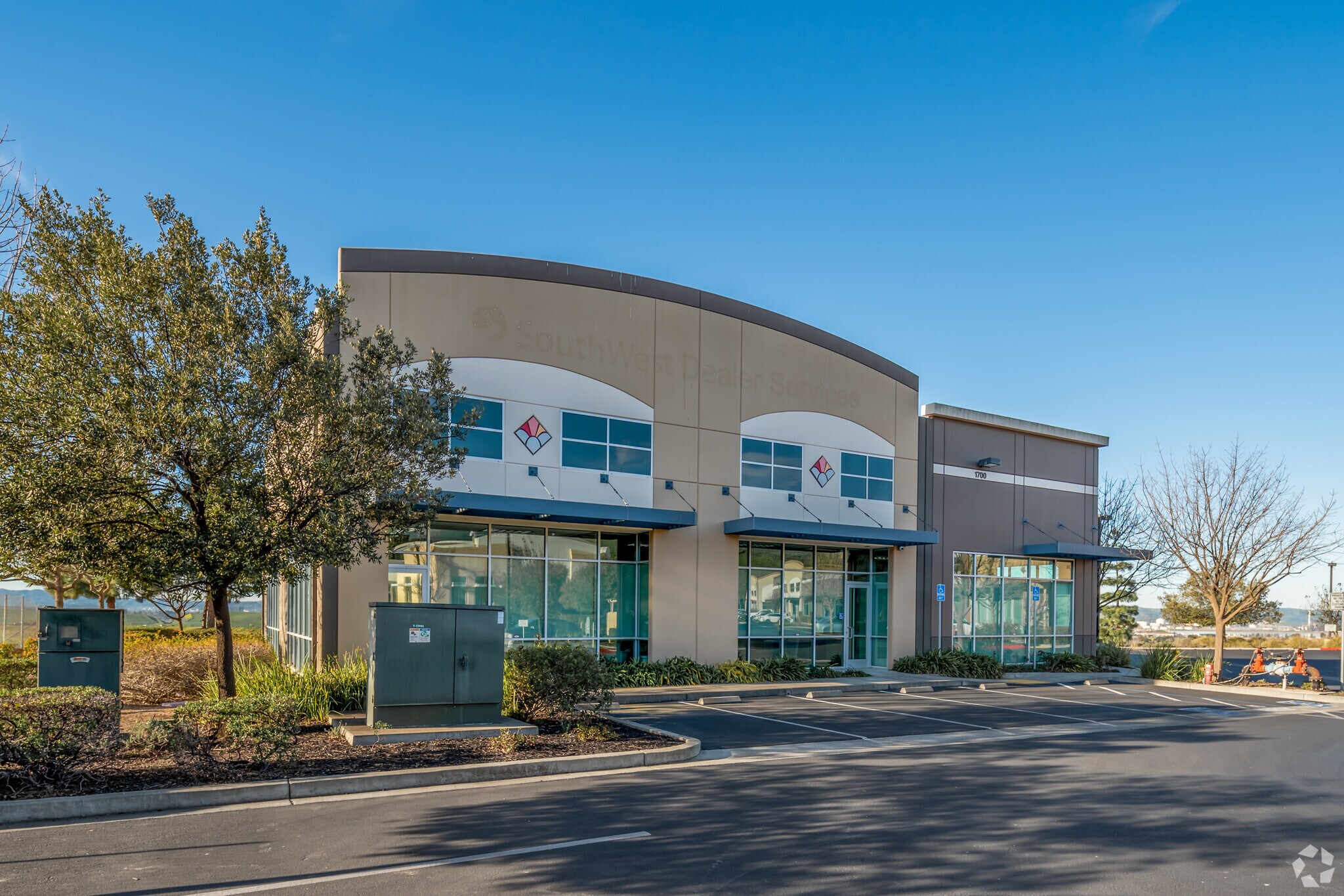 1700 Willow Pass Ct, Concord, CA for sale Primary Photo- Image 1 of 1