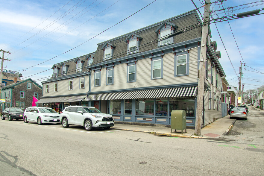 462 Thames St, Newport, RI for sale - Building Photo - Image 1 of 1