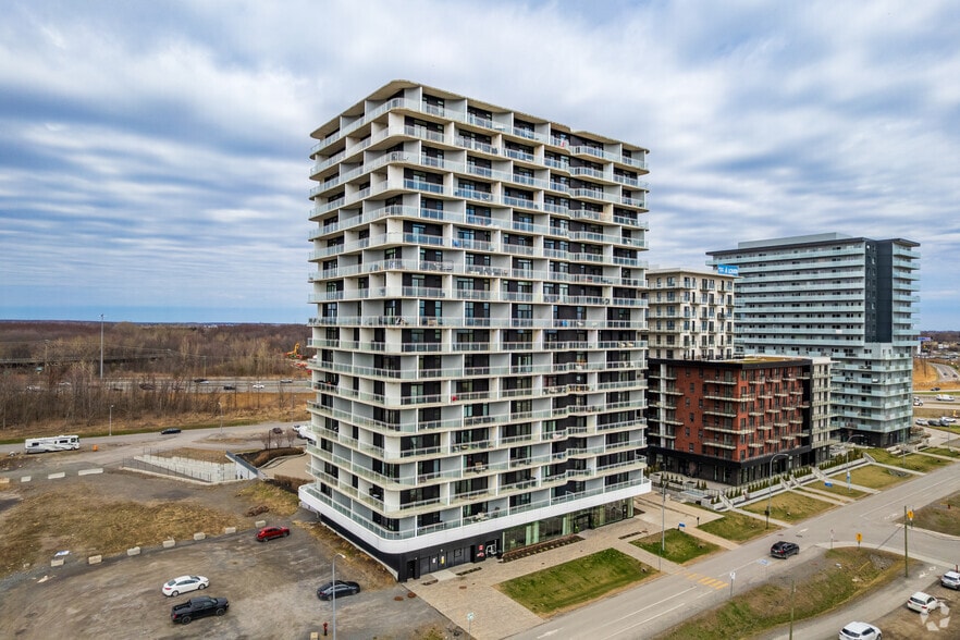 1220 Av De La Croisee, Terrebonne, QC for lease - Building Photo - Image 3 of 4