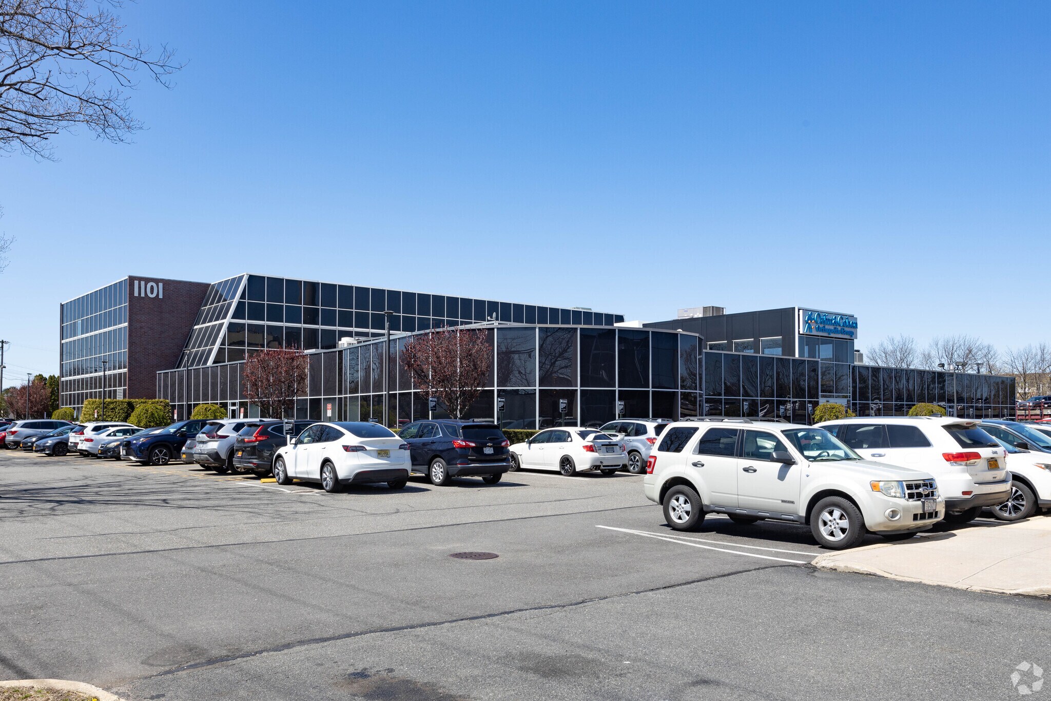 1101 Stewart Ave, Garden City, NY 11530 - Office/Medical for Lease - 585 Stewart Avenue Garden City Ny 11530