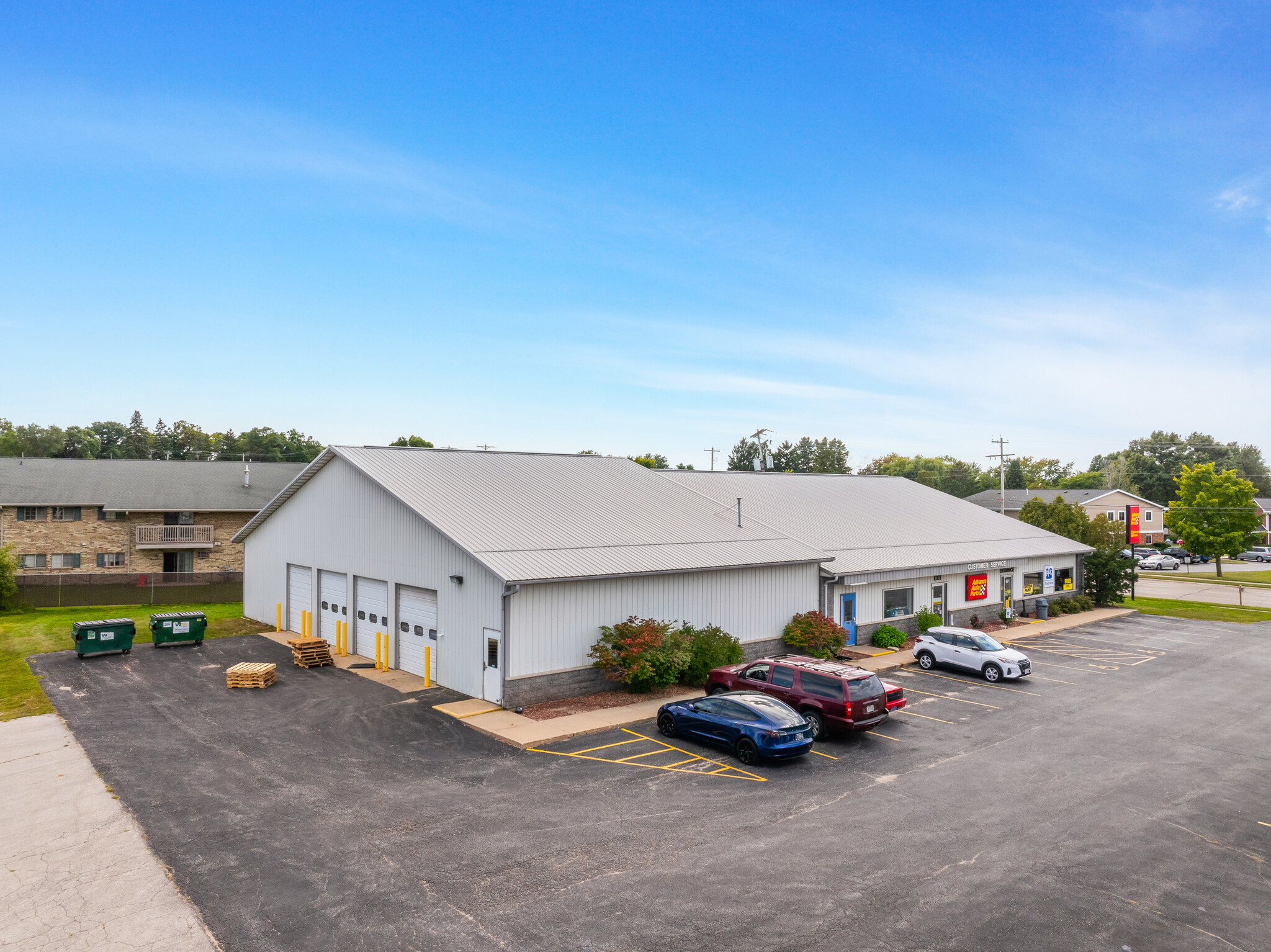 821 Lime Kiln Rd, Green Bay, WI for sale Building Photo- Image 1 of 30