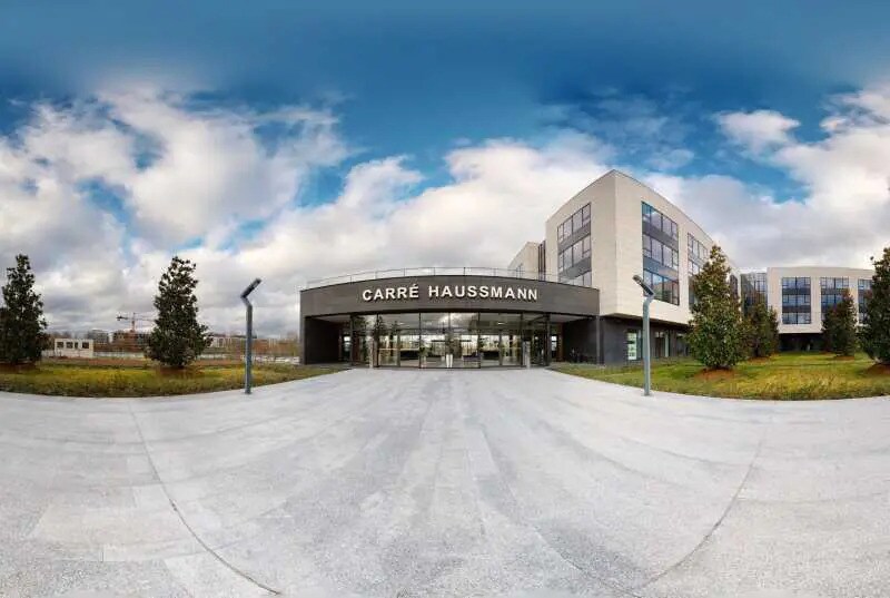 Office in Jossigny for lease Lobby- Image 1 of 17