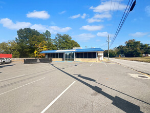 2701 Lurleen B Wallace Blvd, Northport, AL for lease Building Photo- Image 1 of 16