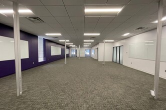 401 E Market St, Charlottesville, VA for lease Interior Photo- Image 2 of 5