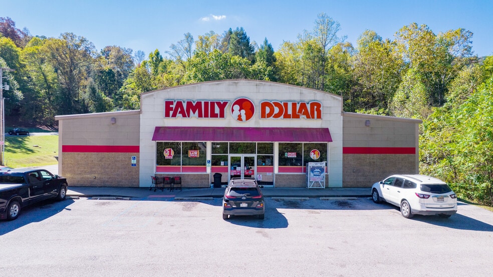 5721 Coal River Rd, Rock Creek, WV for sale - Building Photo - Image 1 of 20