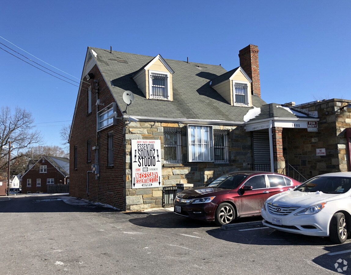 6128 Marlboro Pike, District Heights, MD 20747