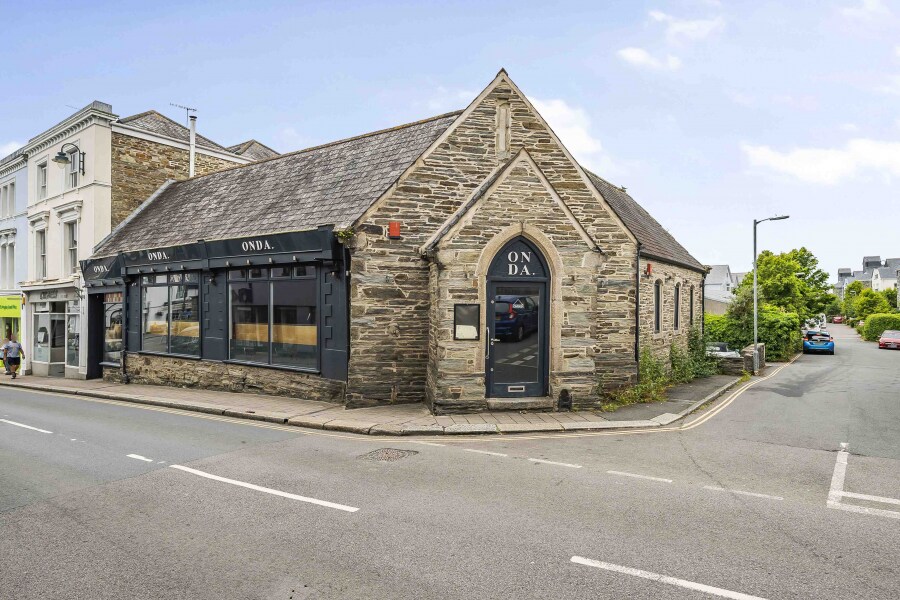 2-4 Molesworth St, Wadebridge for sale Building Photo- Image 1 of 1