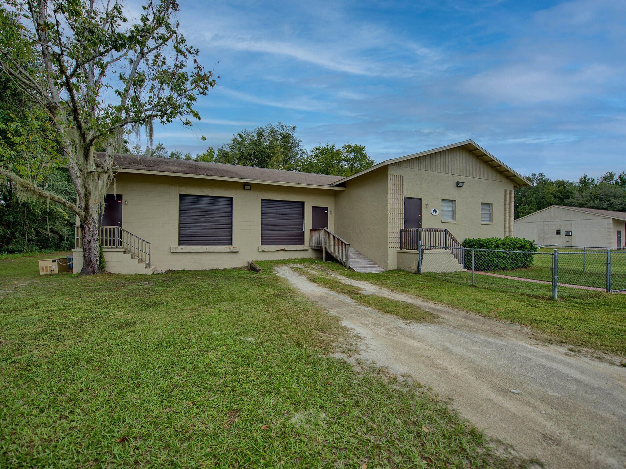 5256 CR 542F, Bushnell, FL 33513
