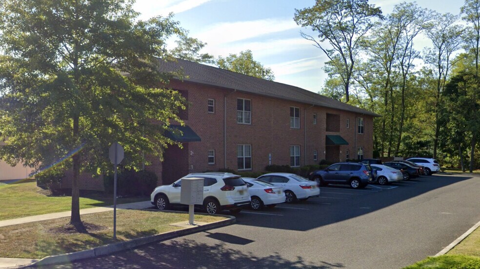 45 E Taunton Ave, Berlin, NJ for sale - Building Photo - Image 1 of 1