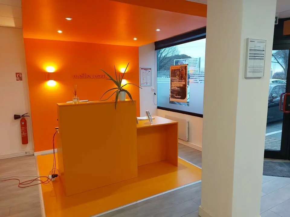 38 Rue Jules Verne, Orvault for sale Interior Photo- Image 1 of 1