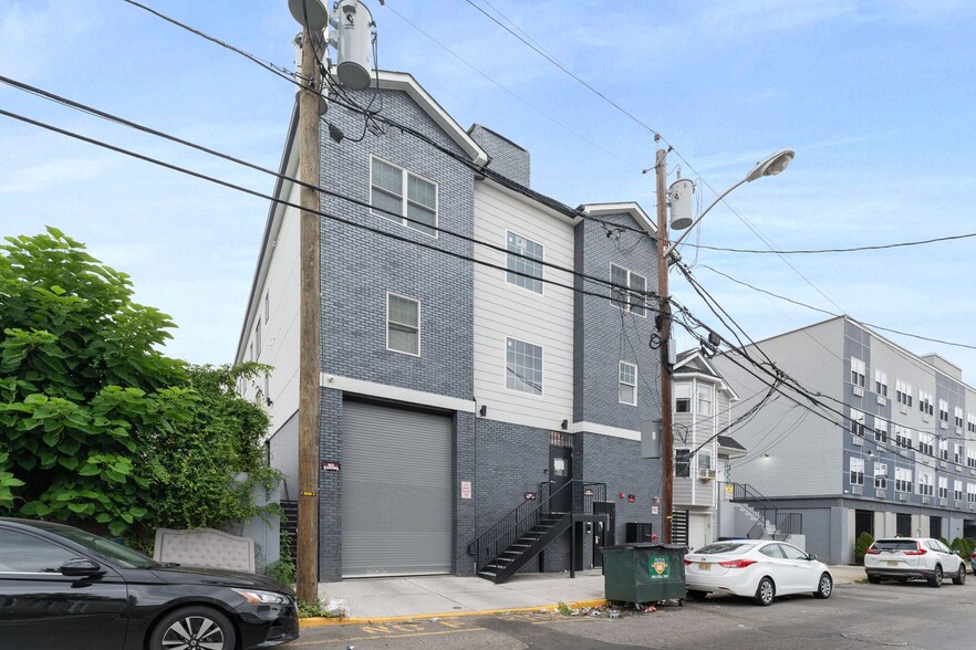 197-199 12th Ave, Paterson, NJ for sale - Building Photo - Image 2 of 26