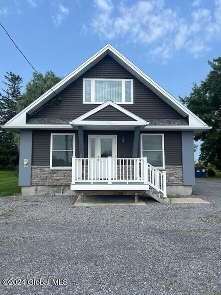 4700 NY-30, Amsterdam, NY for sale - Building Photo - Image 2 of 13