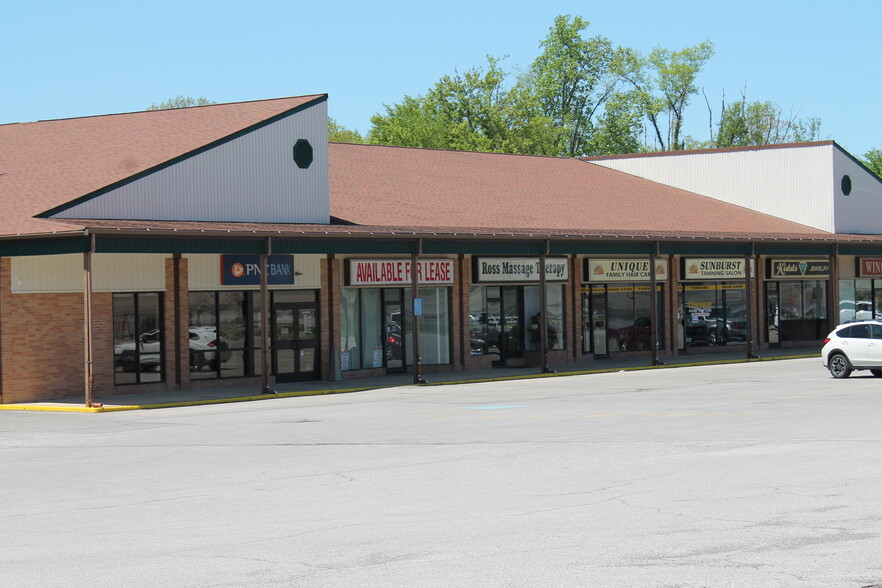 100 Hadley Rd, Greenville, PA for lease - Building Photo - Image 1 of 7