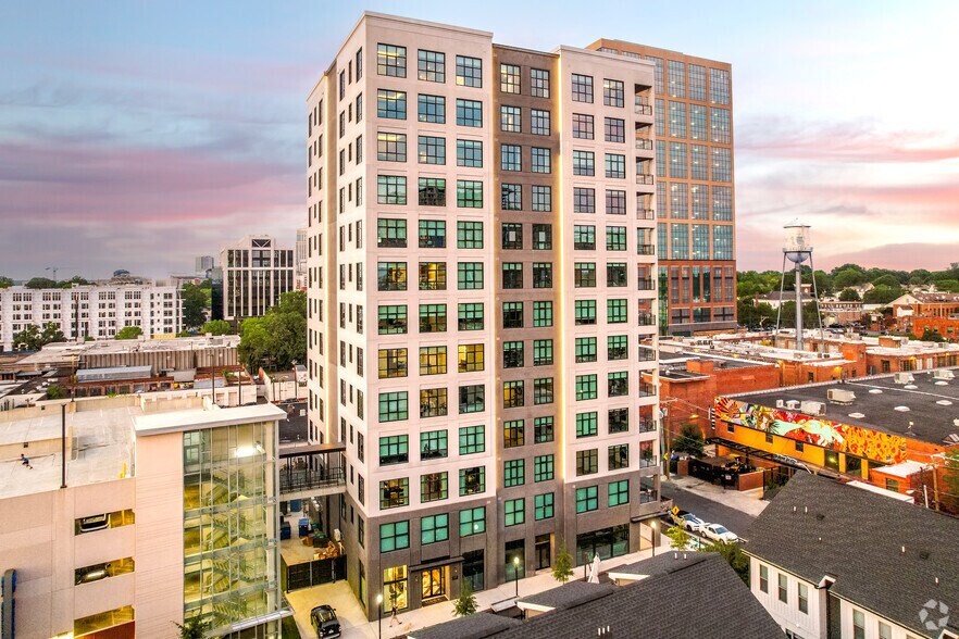 1932 Hawkins St, Charlotte, NC 28203