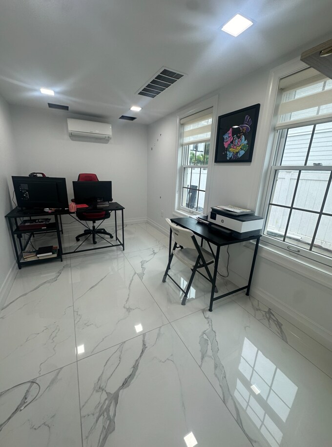 761 Central Ave, Woodmere, NY for lease Interior Photo- Image 1 of 3