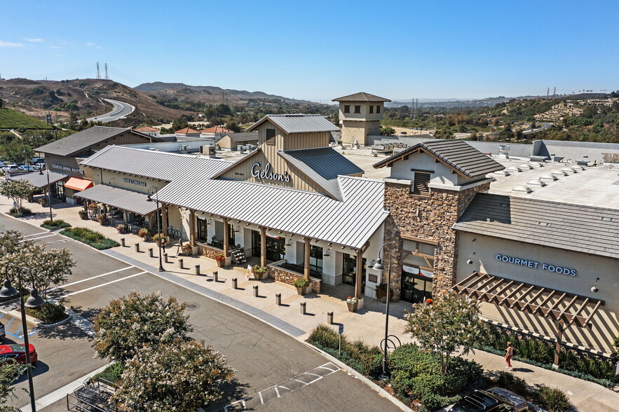 29851 Ortega Hwy, Mission Viejo, CA for lease - Building Photo - Image 1 of 19