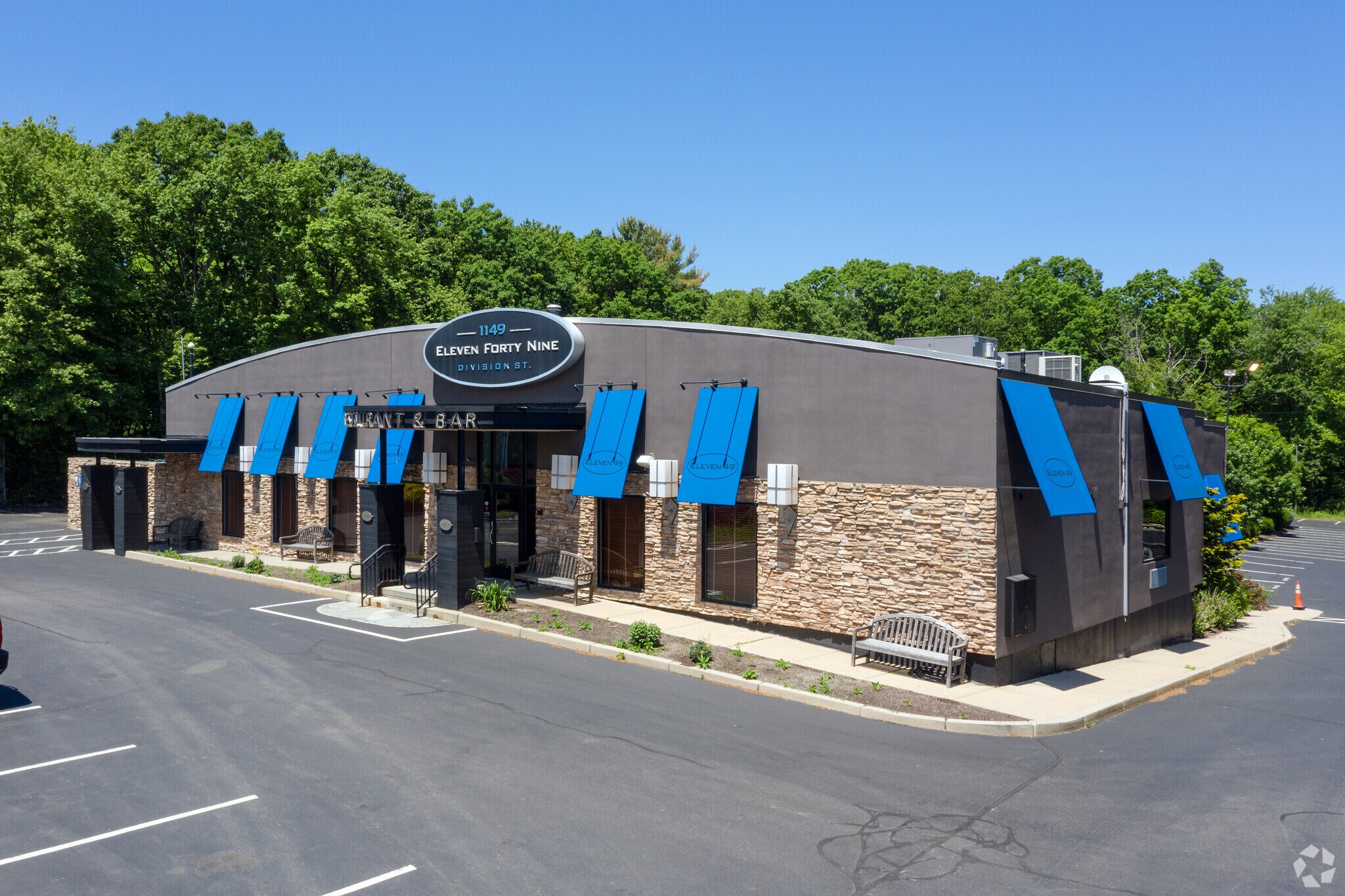 1149 Division Rd, East Greenwich, RI for sale Building Photo- Image 1 of 1