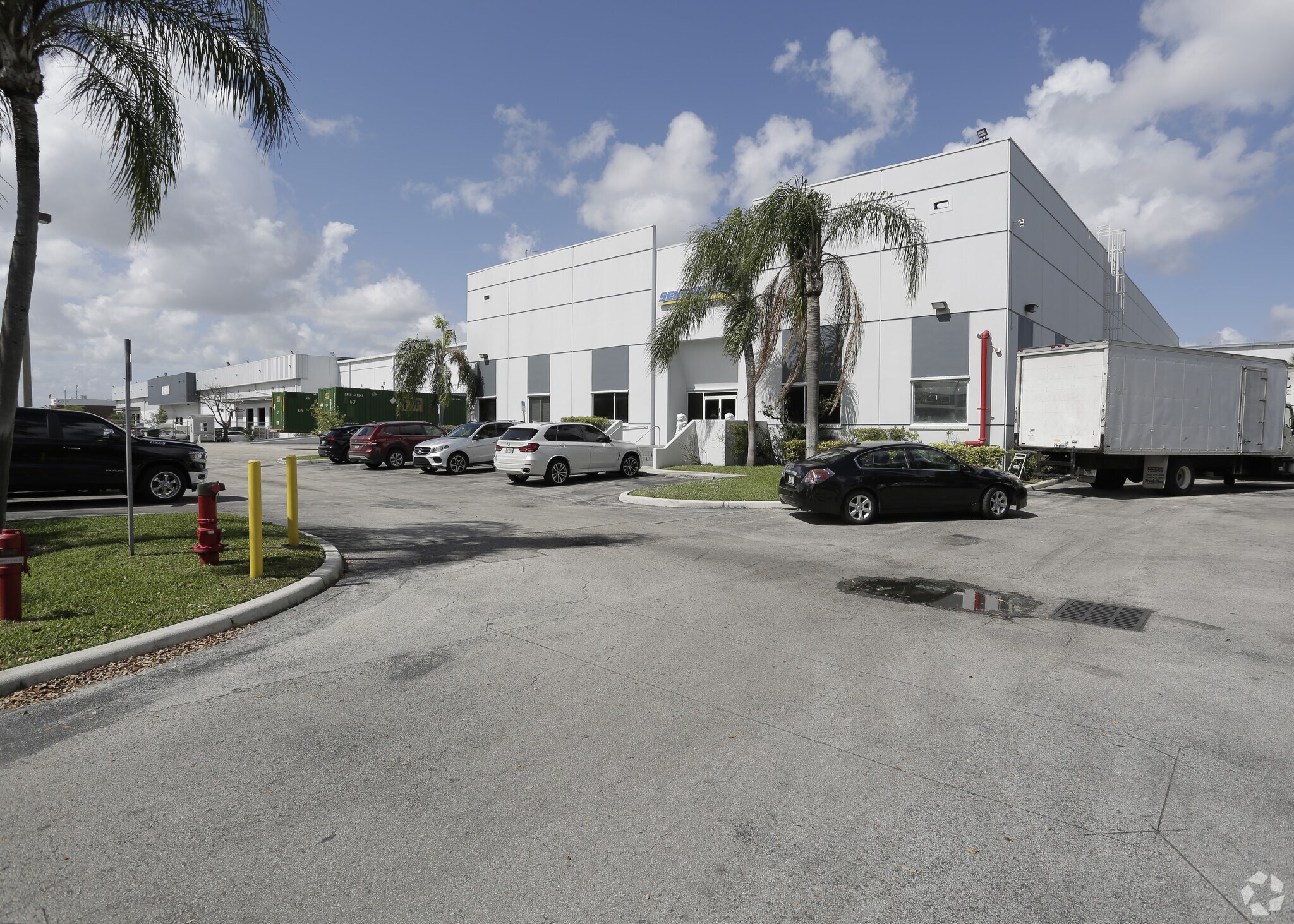 3151 NW 125th St, Miami, FL for lease Primary Photo- Image 1 of 15