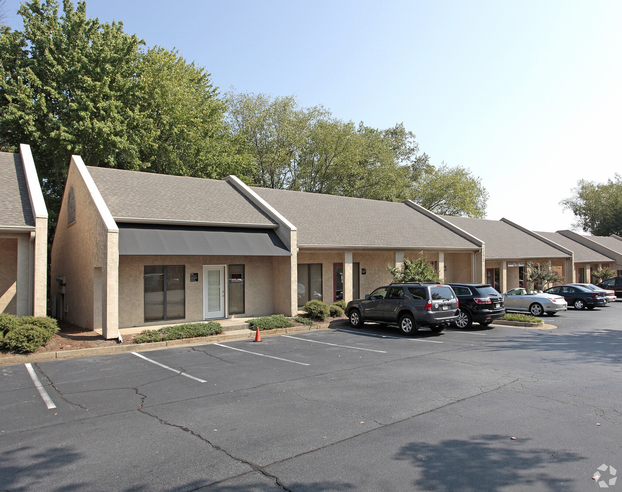 1172 Grimes Bridge Rd, Roswell, GA for sale Primary Photo- Image 1 of 1