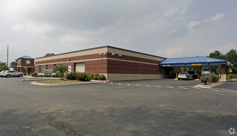 38880 Garfield Rd, Clinton Township, MI 48038 - Cherry Creek