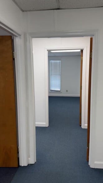 1620 Dean Forest Rd, Savannah, GA for lease - Commercial Listing Video - Image 3 of 24