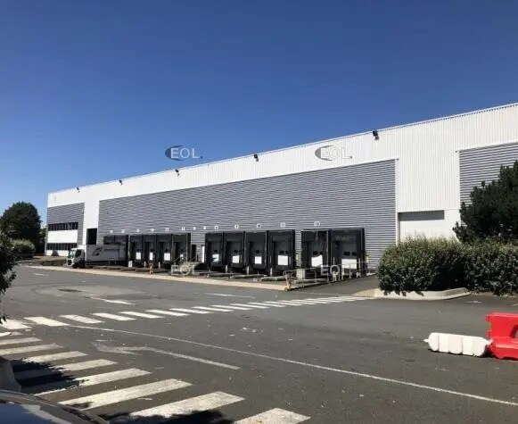 Industrial in Combs-la-Ville for lease - Building Photo - Image 1 of 6