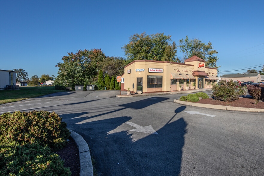 2400 Schoenersville Rd, Allentown, PA for sale - Building Photo - Image 3 of 15