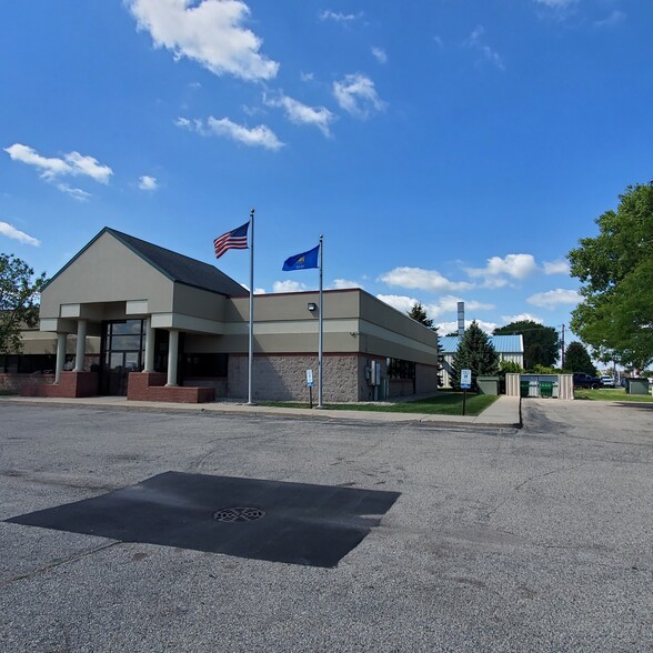 2514 Morse St, Janesville, WI for sale - Building Photo - Image 1 of 1