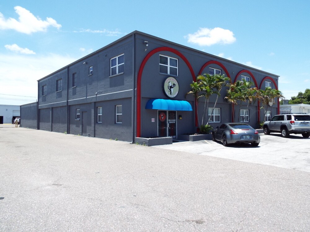 2700 N 22nd St, Saint Petersburg, FL for sale Building Photo- Image 1 of 1