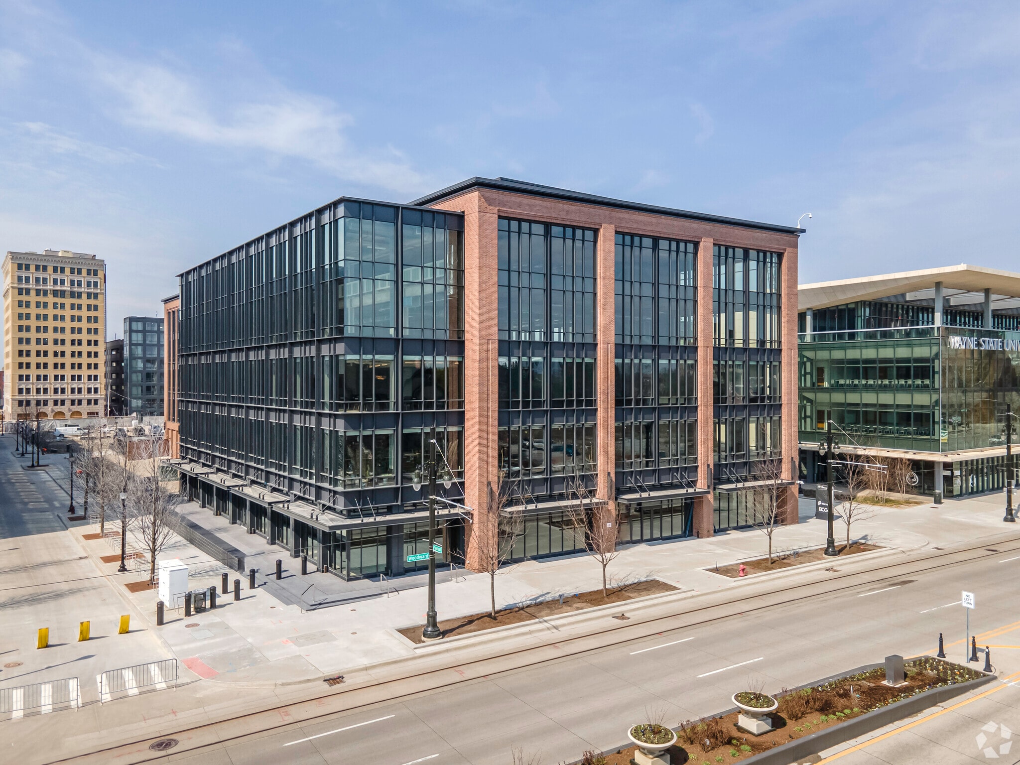 2715 Woodward Ave, Detroit, MI for lease Primary Photo- Image 1 of 6