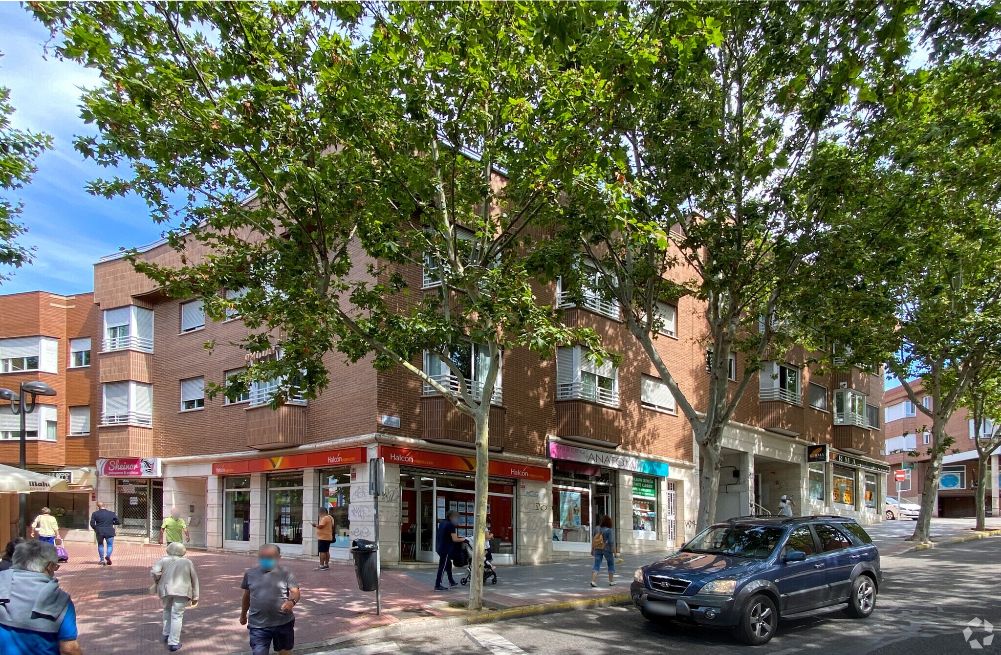 Calle Benasque, 10, San Sebastián de los Reyes, Madrid for sale Primary Photo- Image 1 of 1