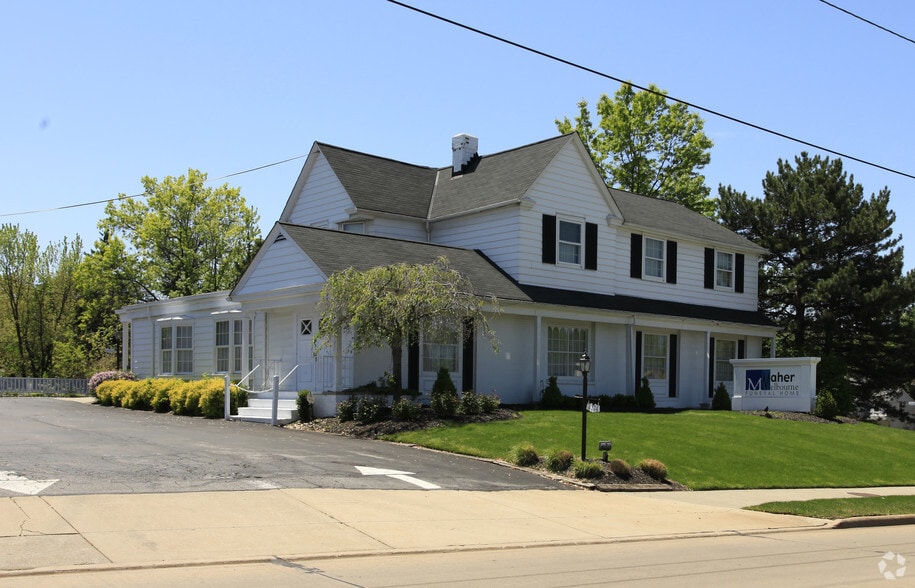4274 Mayfield Rd, Cleveland, OH for sale - Primary Photo - Image 1 of 1