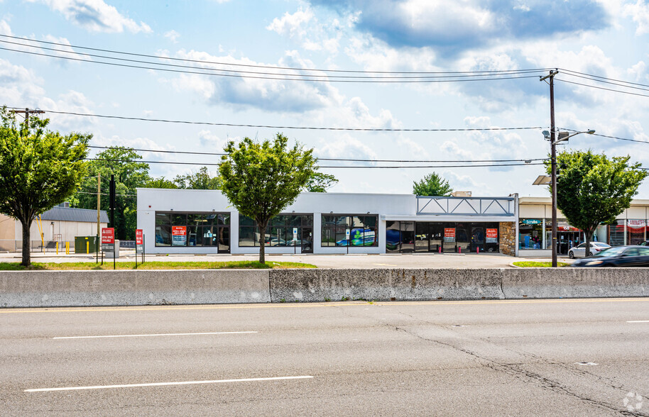 154 W State Rt 4, Paramus, NJ for sale - Primary Photo - Image 1 of 1