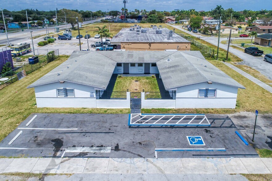 11101 SW 224th St, Miami, FL for sale - Primary Photo - Image 1 of 1