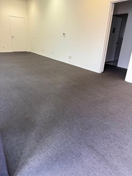 2640-2650 River Ave, Rosemead, CA for lease - Building Photo - Image 2 of 7