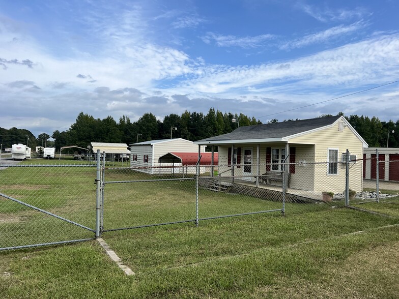 2155 US Highway 158, Roanoke Rapids, NC for lease - Building Photo - Image 1 of 6