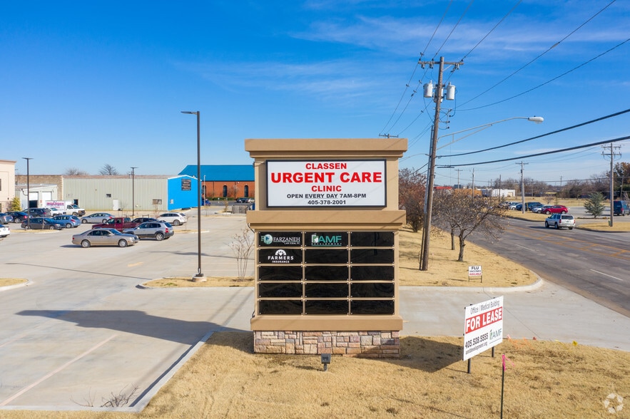 1025 SW 4th St, Moore, OK for lease - Building Photo - Image 3 of 22