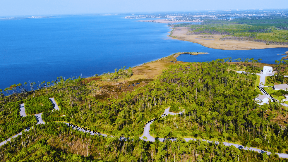 000 Laird Point Dr, Panama City, FL for sale - Building Photo - Image 2 of 13