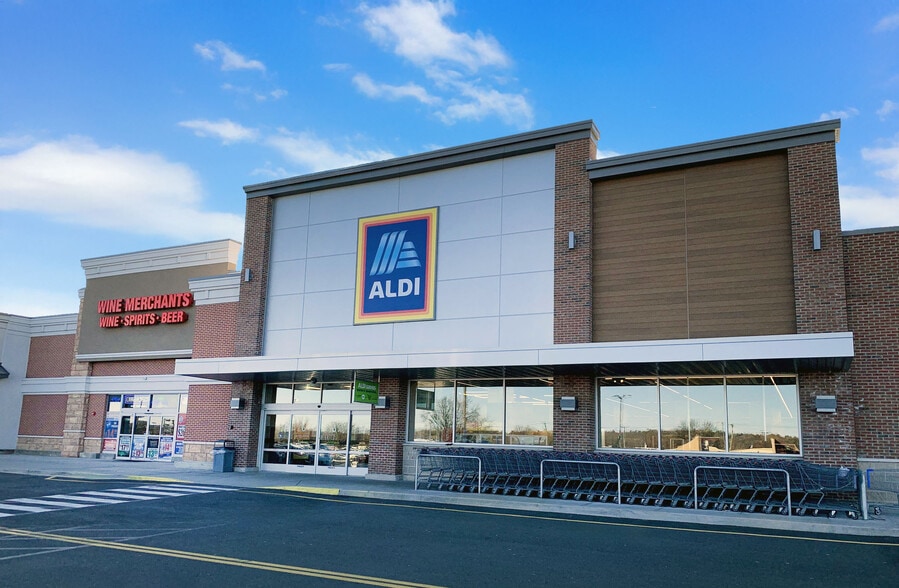 2300-2320 Dixwell Ave, Hamden, CT for lease - Building Photo - Image 1 of 11