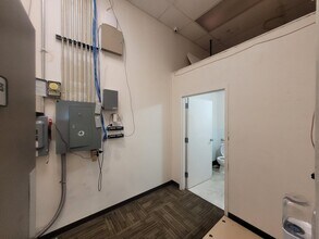 2200 El Mercado Loop, Sierra Vista, AZ for lease Building Photo- Image 2 of 5