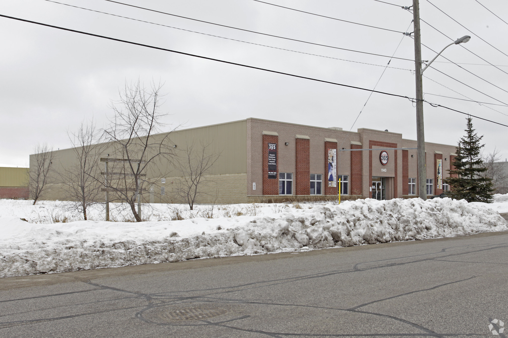 1140 Ringwell Dr, Newmarket, ON for lease Primary Photo- Image 1 of 3