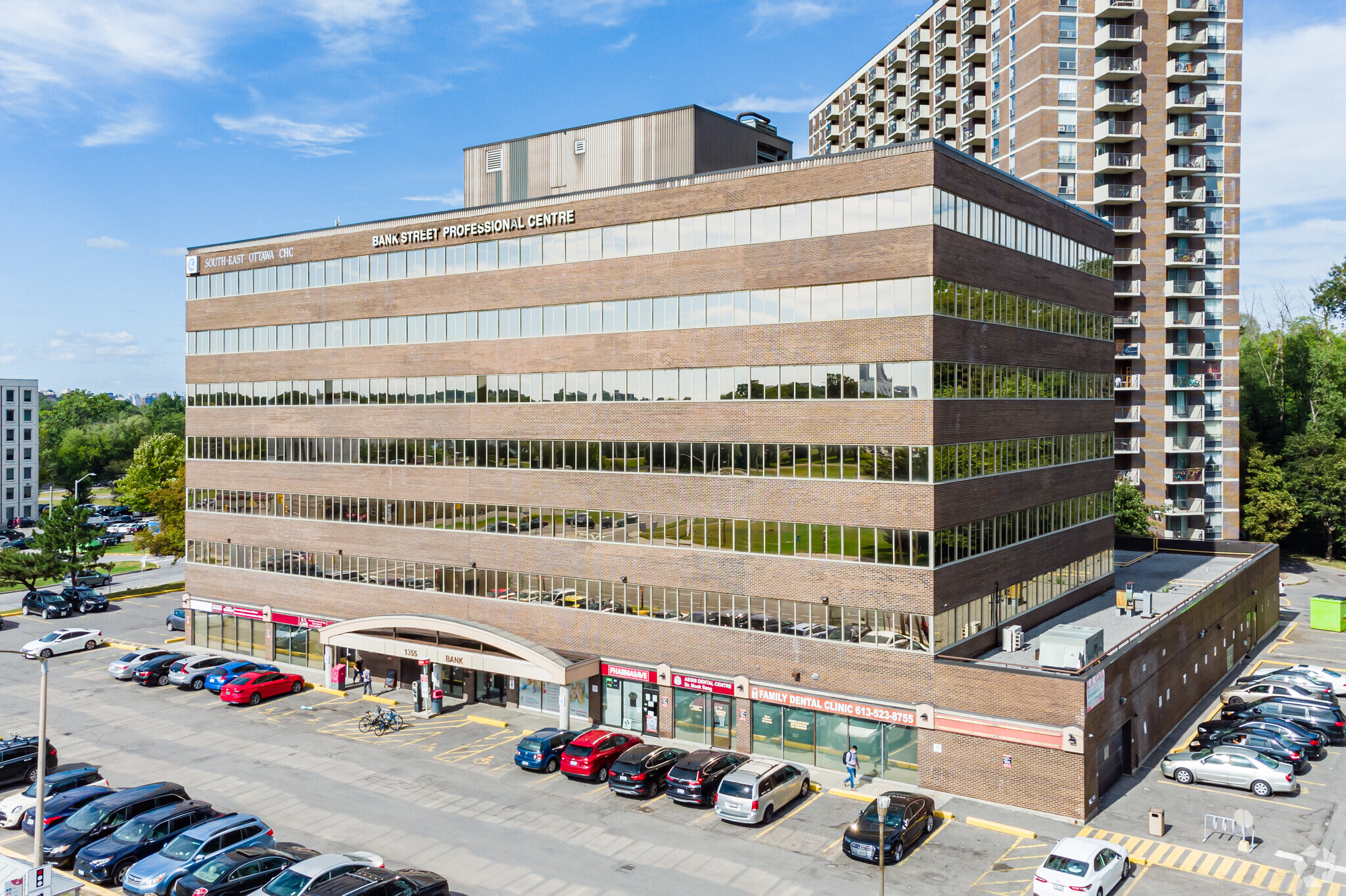 1355 Bank St, Ottawa, ON for lease Primary Photo- Image 1 of 7