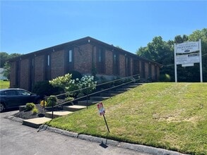 250 Eddie Dowling Hwy, North Smithfield, RI for lease Interior Photo- Image 1 of 4