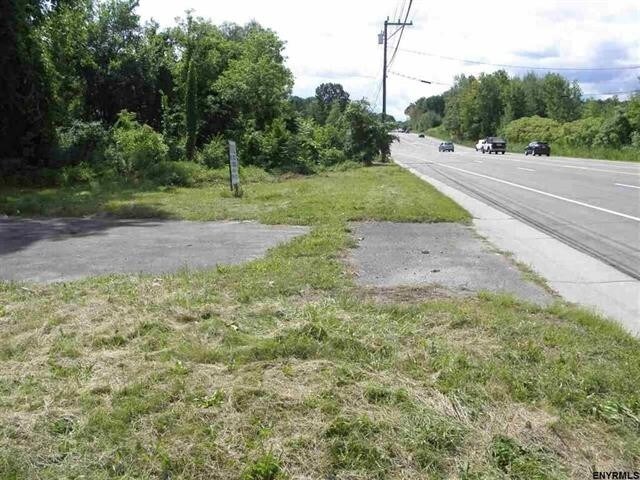 1853 Us-9, Clifton Park, NY for sale Primary Photo- Image 1 of 1