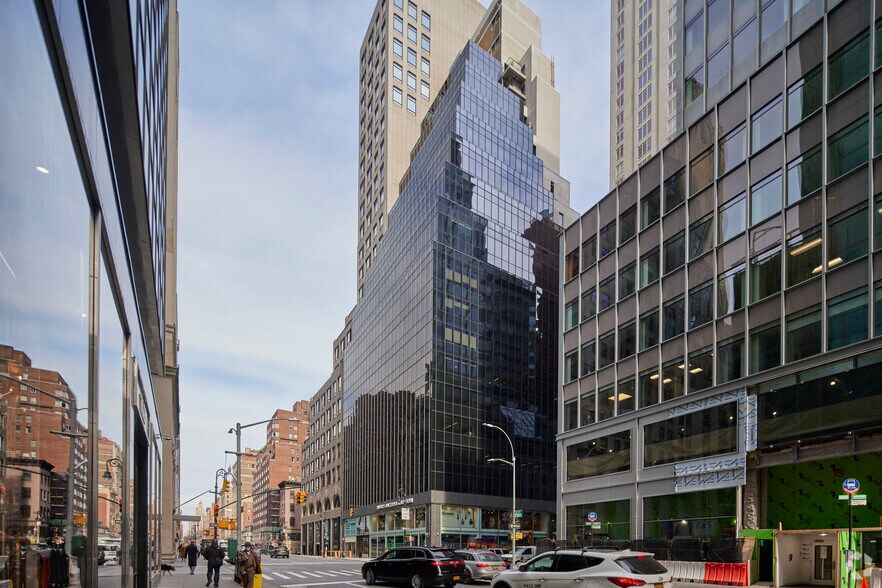 655 Madison Ave, New York, NY 10065 | LoopNet